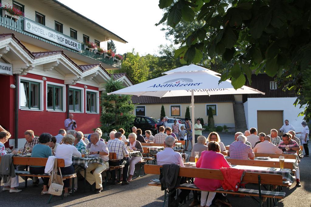 Gasthof-Hotel Dilger Rattenberg ภายนอก รูปภาพ