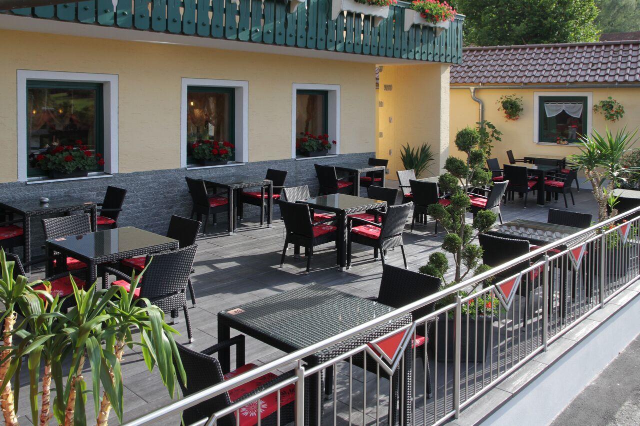 Gasthof-Hotel Dilger Rattenberg ภายนอก รูปภาพ
